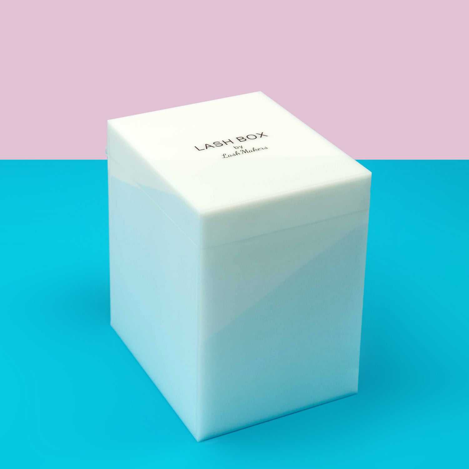 LashBox_white_01-min